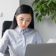在職設(shè)計(jì)師