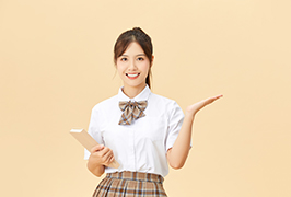 在校大學(xué)生和應(yīng)屆畢業(yè)生