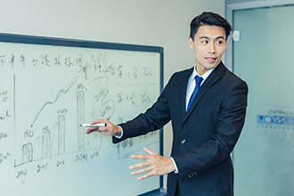 開發(fā)效率高