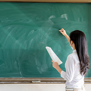 授課