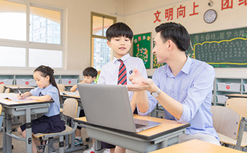 拓展課程