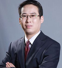 周華飛