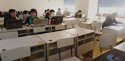 學習地點